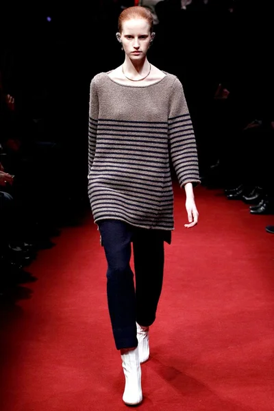 Look 22